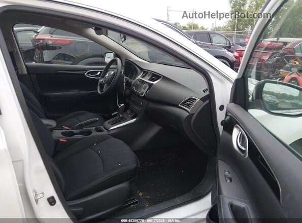 3N1AB7AP2HY361236 2017 NISSAN SENTRA Белый Вид салона спереди