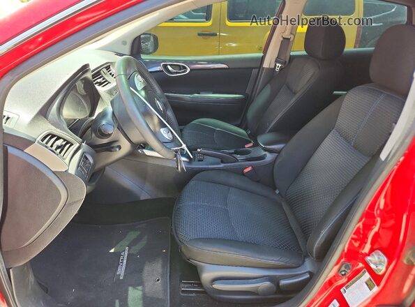 3N1AB7AP2HY368378 2017 NISSAN SENTRA Red Vista interior delantera
