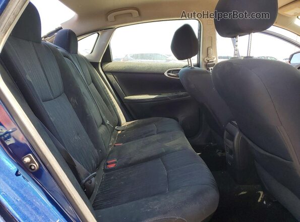 3N1AB7AP2JL652614 2018 NISSAN SENTRA Blue Rear seats view