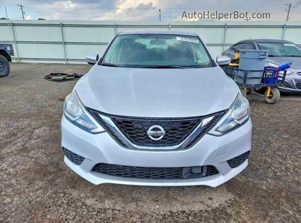 3N1AB7AP2JY218633 2018 NISSAN SENTRA White Вид спереду