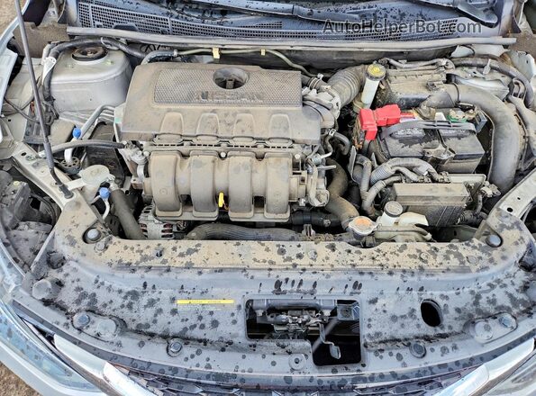 3N1AB7AP2JY218633 2018 NISSAN SENTRA White Вид задньої частини салону