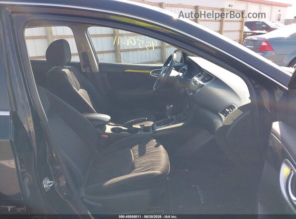 3N1AB7AP2JY239420 2018 NISSAN SENTRA Черный Вид салона спереди