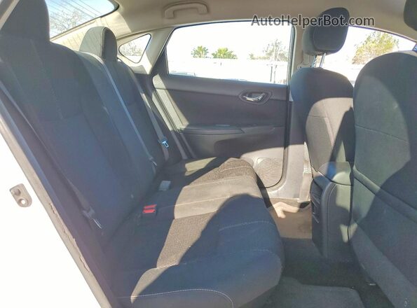3N1AB7AP2JY240535 2018 NISSAN SENTRA White 