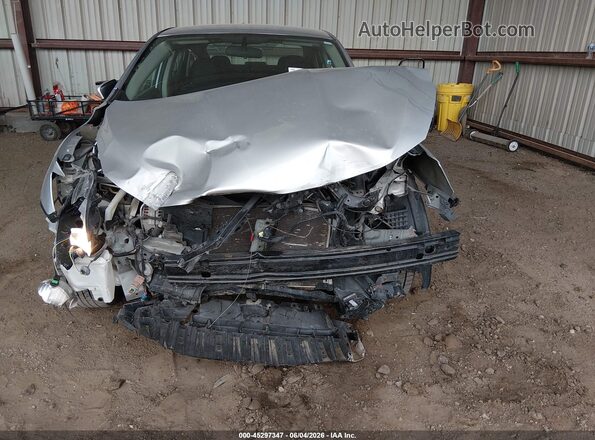 3N1AB7AP2KY432491 2019 NISSAN SENTRA Silver Front view