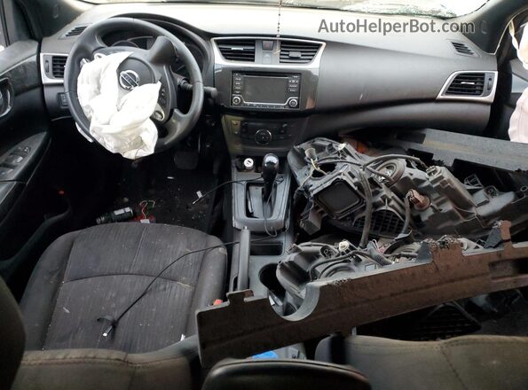 3N1AB7AP3JY203171 2018 NISSAN SENTRA White Vista del salpicadero