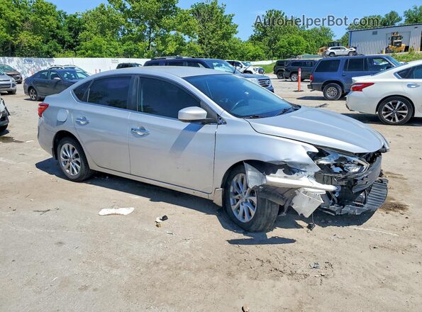 3N1AB7AP3JY208130 2018 NISSAN SENTRA Silver Передня права чверть