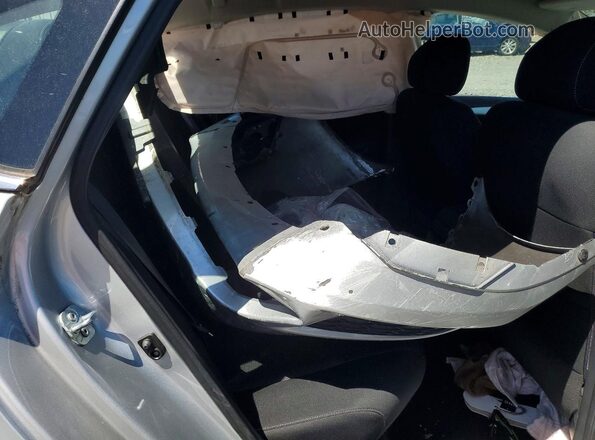 3N1AB7AP3JY303240 2018 NISSAN SENTRA Silver Vista de los asientos traseros