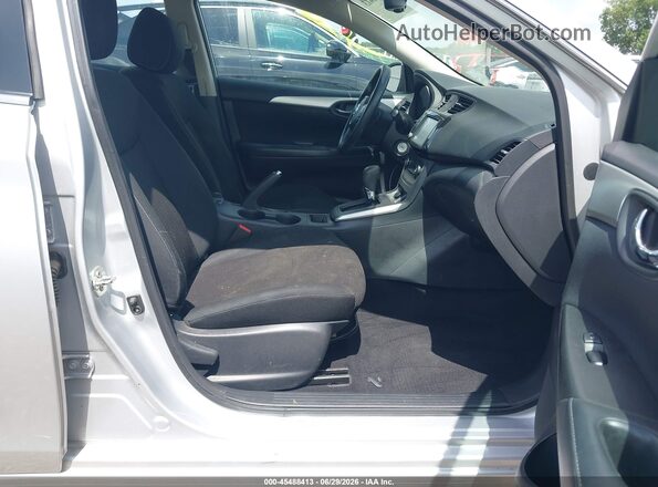 3N1AB7AP3KY270659 2019 NISSAN SENTRA Silver Widok wnętrza z przodu