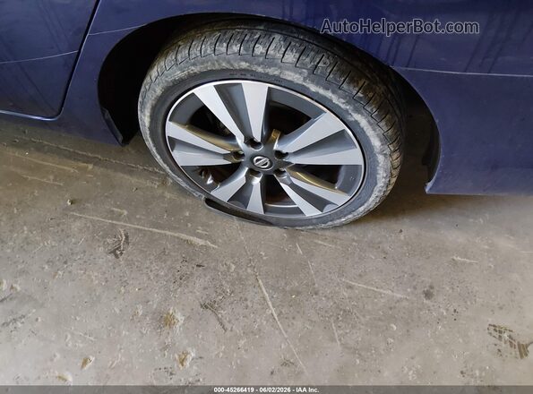 3N1AB7AP3KY273352 2019 NISSAN SENTRA Синий Вид спереди