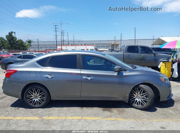 3N1AB7AP3KY294671 2019 NISSAN SENTRA Gray Вид задньої частини салону