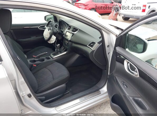 3N1AB7AP3KY326325 2019 NISSAN SENTRA Silver Սալոնի դիմացի տեսք