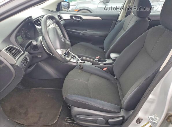 3N1AB7AP4GY290832 2016 NISSAN SENTRA Серебряный Вид салона спереди