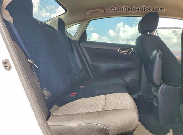 3N1AB7AP4HY296017 2017 NISSAN SENTRA White Rear seats view