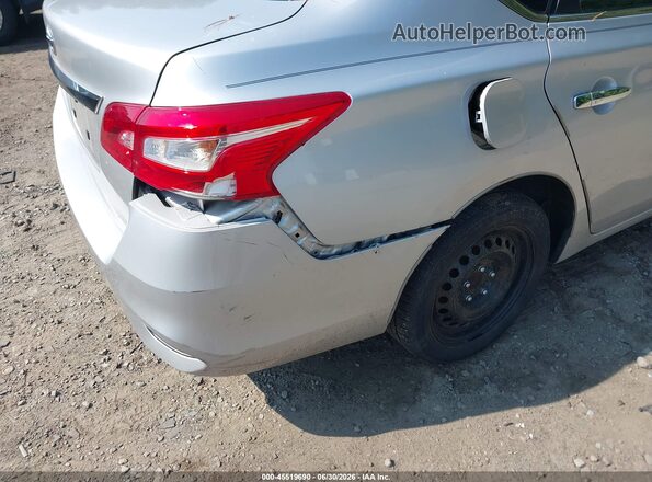 3N1AB7AP4HY368012 2017 NISSAN SENTRA Серебряный Вид спереди