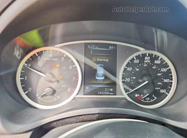 3N1AB7AP4JY221470 2018 NISSAN SENTRA Blue Вид щитка приладів