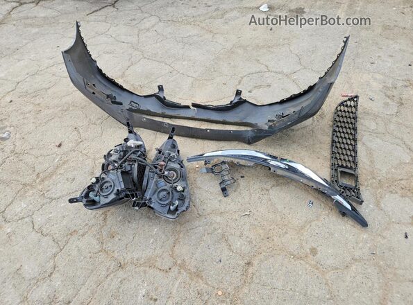 3N1AB7AP4JY290112 2018 NISSAN SENTRA Gray Engine compartment view