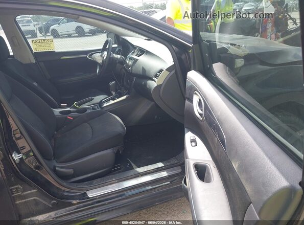 3N1AB7AP4JY295598 2018 NISSAN SENTRA Black Widok wnętrza z przodu