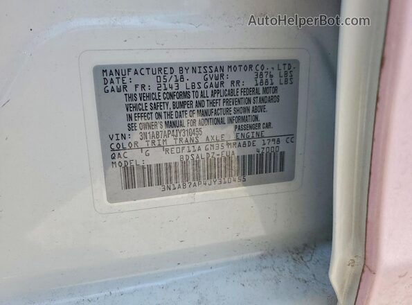 3N1AB7AP4JY310455 2018 NISSAN SENTRA Two Tone Widok komory silnika