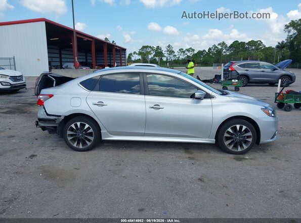 3N1AB7AP4JY347621 2018 NISSAN SENTRA Silver 360 interior view