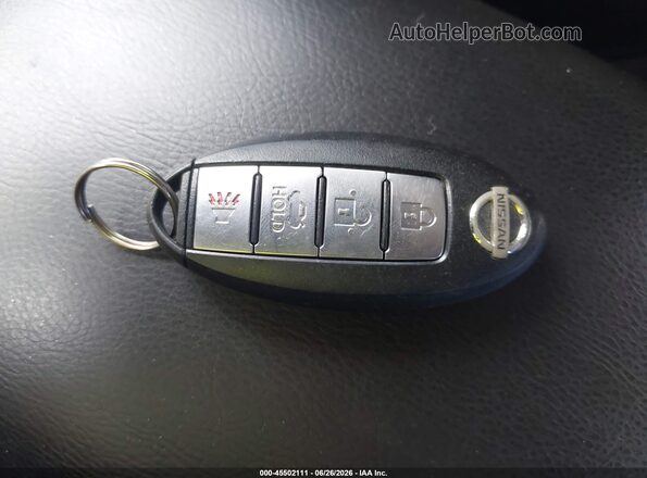 3N1AB7AP5HL653573 2017 NISSAN SENTRA Серый Вид панели приборов