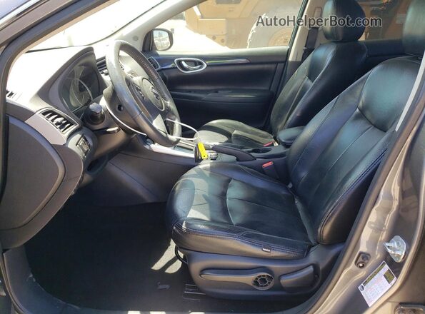 3N1AB7AP5HY204560 2017 NISSAN SENTRA Gray Вид салону спереду