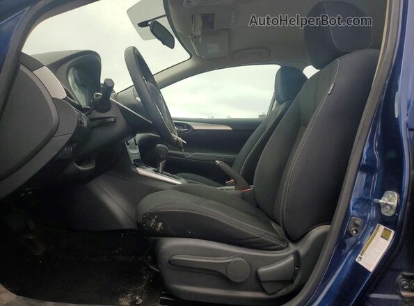 3N1AB7AP5HY258182 2017 NISSAN SENTRA Blue Widok wnętrza z przodu