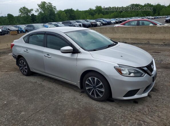 3N1AB7AP5HY335813 2017 NISSAN SENTRA Silver Front right