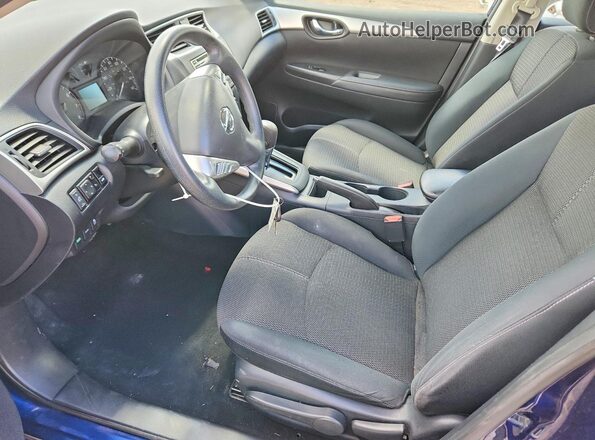 3N1AB7AP5HY364065 2017 NISSAN SENTRA Blue Widok wnętrza z przodu