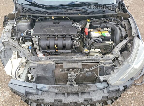 3N1AB7AP5JY217251 2018 NISSAN SENTRA Gray Vista interior trasera