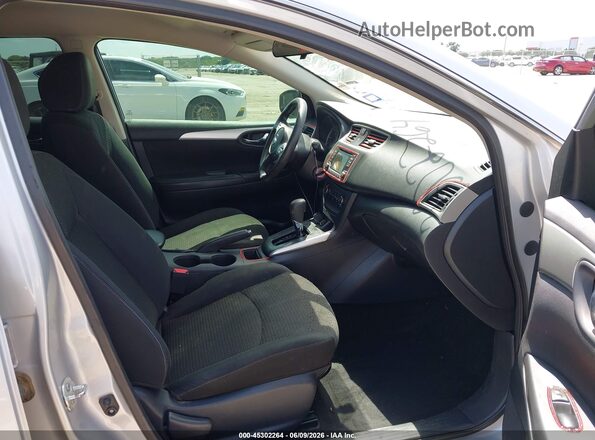 3N1AB7AP5JY295481 2018 NISSAN SENTRA Silver წინა სალონის ხედი