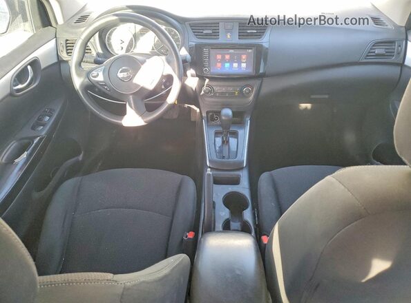 3N1AB7AP5KY235573 2019 NISSAN SENTRA Белый Вид панели приборов
