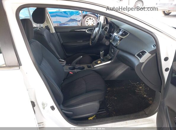 3N1AB7AP5KY400022 2019 NISSAN SENTRA White Вид салону спереду