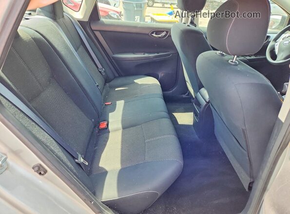 3N1AB7AP6GL679954 2016 NISSAN SENTRA Silver Հետևի նստատեղերի տեսք