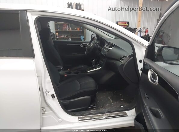 3N1AB7AP6GY253782 2016 NISSAN SENTRA Белый Вид салона спереди