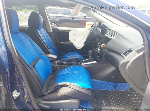 3N1AB7AP6HY259955 2017 NISSAN SENTRA Синий Вид салона спереди