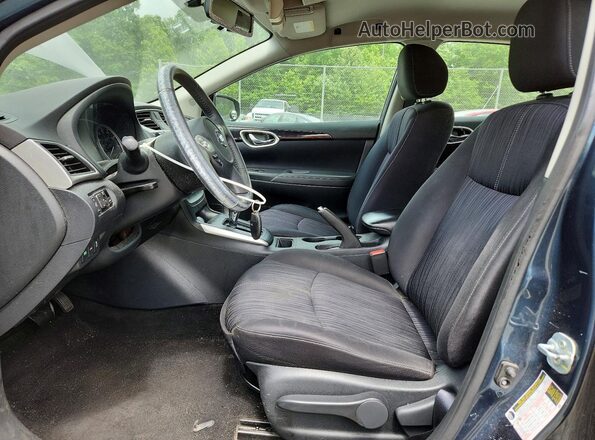 3N1AB7AP6HY261477 2017 NISSAN SENTRA Blue Вид салону спереду