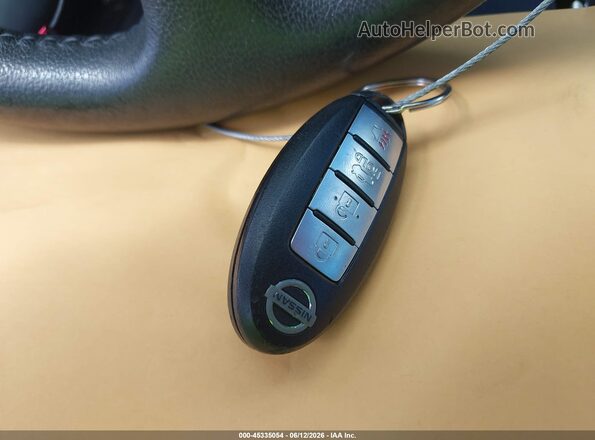 3N1AB7AP6HY361658 2017 NISSAN SENTRA Silver წინა პანელის ხედი