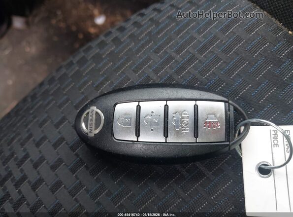 3N1AB7AP6HY405979 2017 NISSAN SENTRA White წინა პანელის ხედი