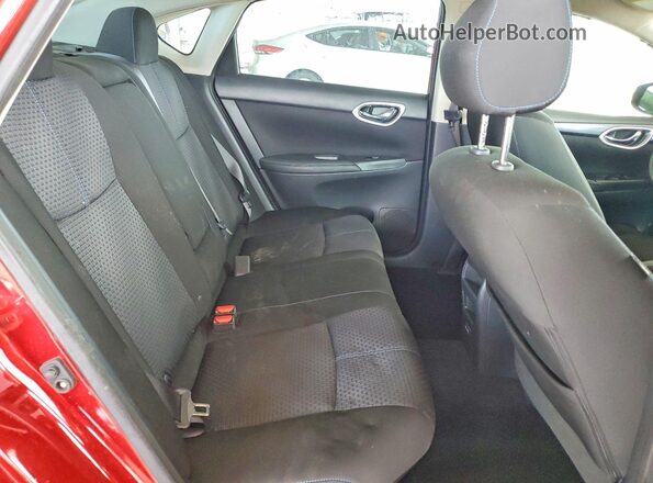 3N1AB7AP6JY217632 2018 NISSAN SENTRA Красный Вид задних сидений