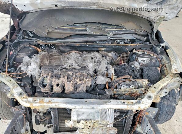 3N1AB7AP6JY217632 2018 NISSAN SENTRA Красный Вид задней части салона