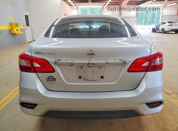 3N1AB7AP6JY252283 2018 NISSAN SENTRA Silver Rear view