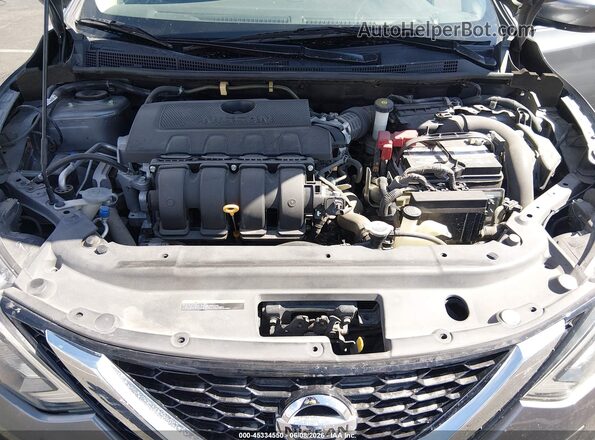 3N1AB7AP6JY278026 2018 NISSAN SENTRA Серый Вид сзади