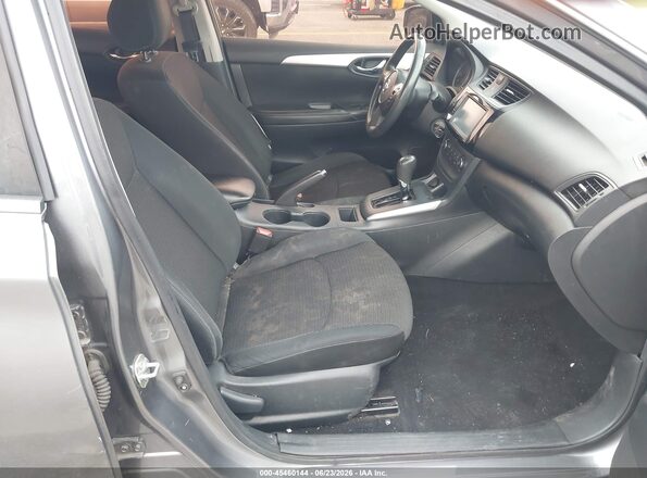 3N1AB7AP6KY258330 2019 NISSAN SENTRA Gray Front interior view