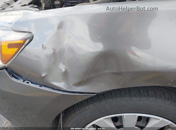 3N1AB7AP6KY258330 2019 NISSAN SENTRA Gray Front view
