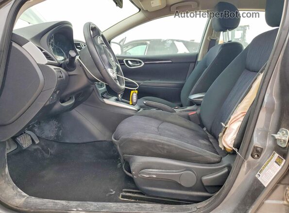 3N1AB7AP6KY326013 2019 NISSAN SENTRA Gray Front interior view