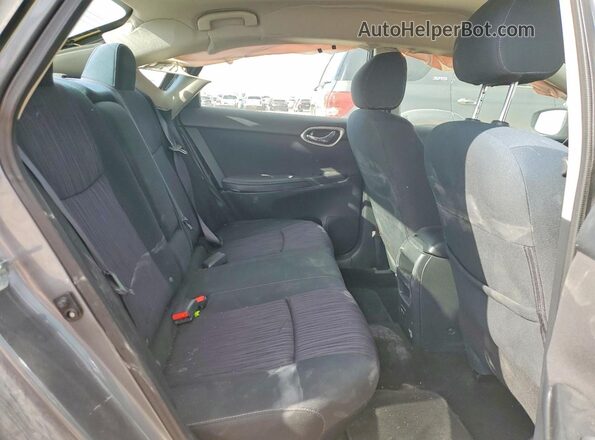 3N1AB7AP6KY326013 2019 NISSAN SENTRA Gray Rear seats view