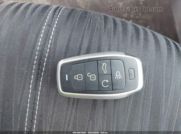 3N1AB7AP7HL670441 2017 NISSAN SENTRA Silver Widok deski rozdzielczej
