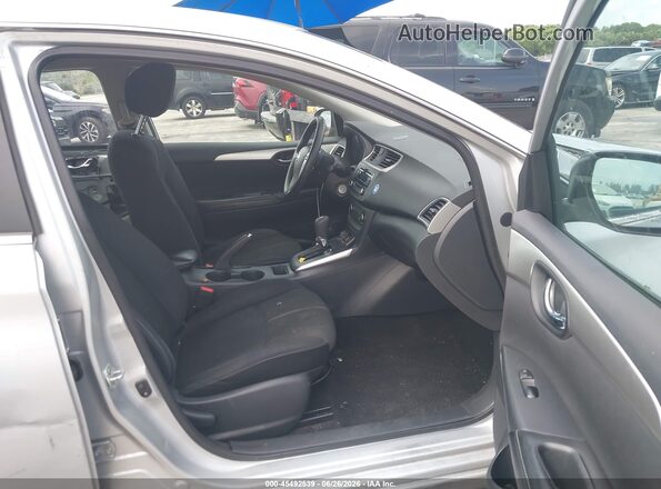 3N1AB7AP7HY254425 2017 NISSAN SENTRA Silver წინა სალონის ხედი