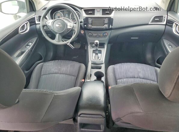 3N1AB7AP7HY255722 2017 NISSAN SENTRA White Vista del salpicadero