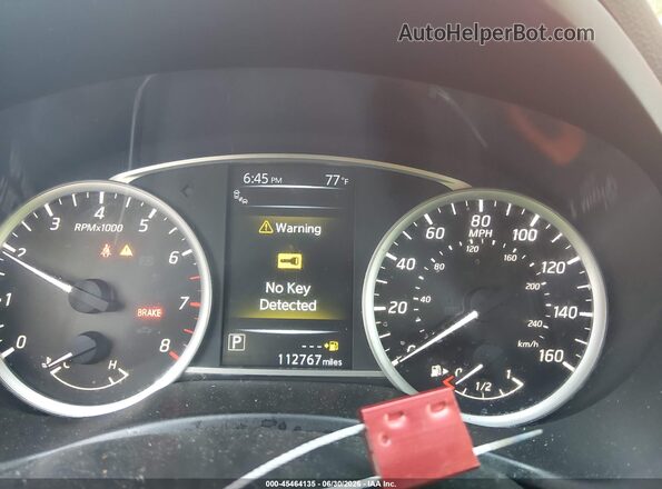 3N1AB7AP7HY259186 2017 NISSAN SENTRA Red Widok tylnych siedzeń